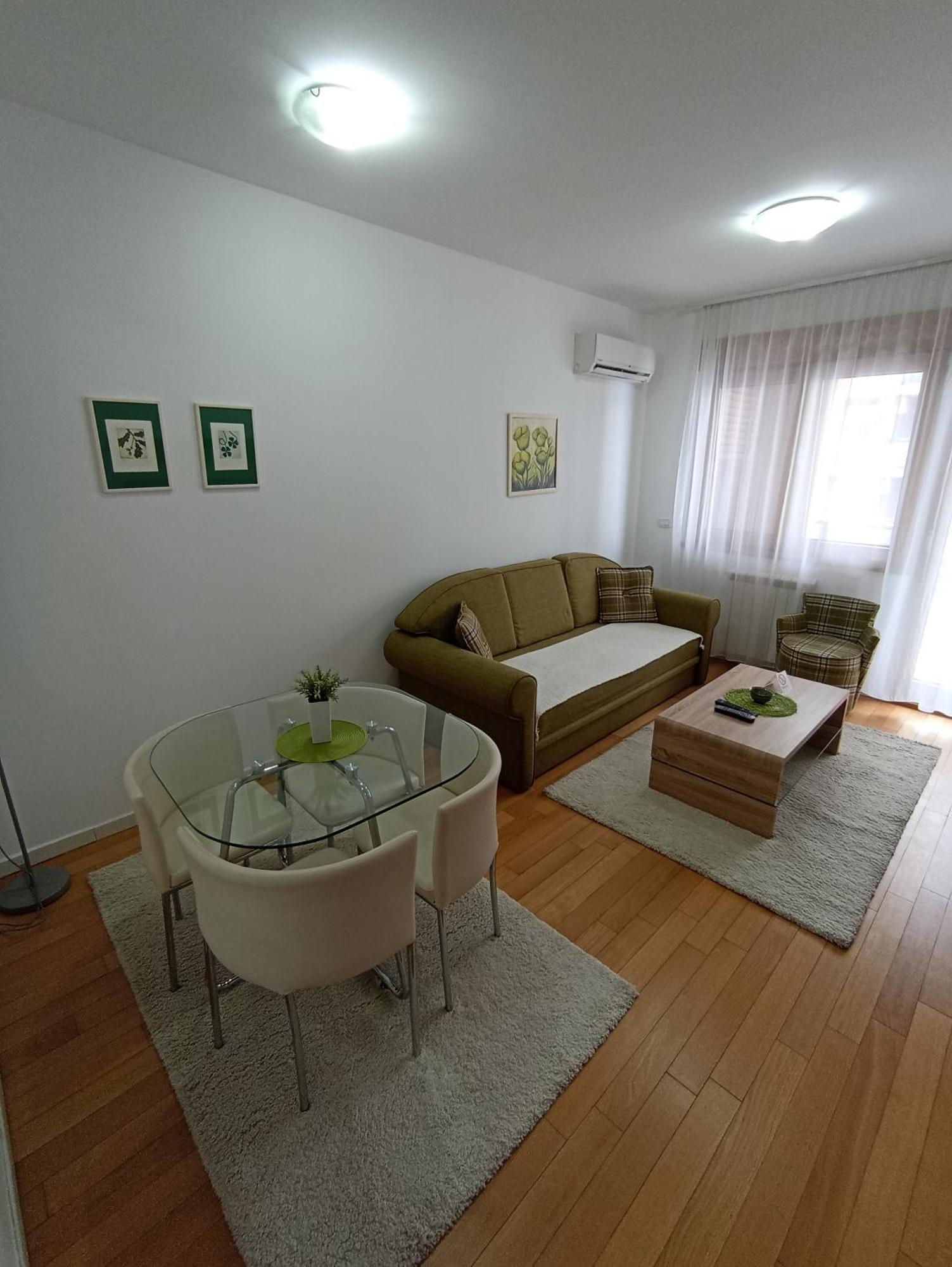 Apartment Tifani Belville Belgrade Room photo